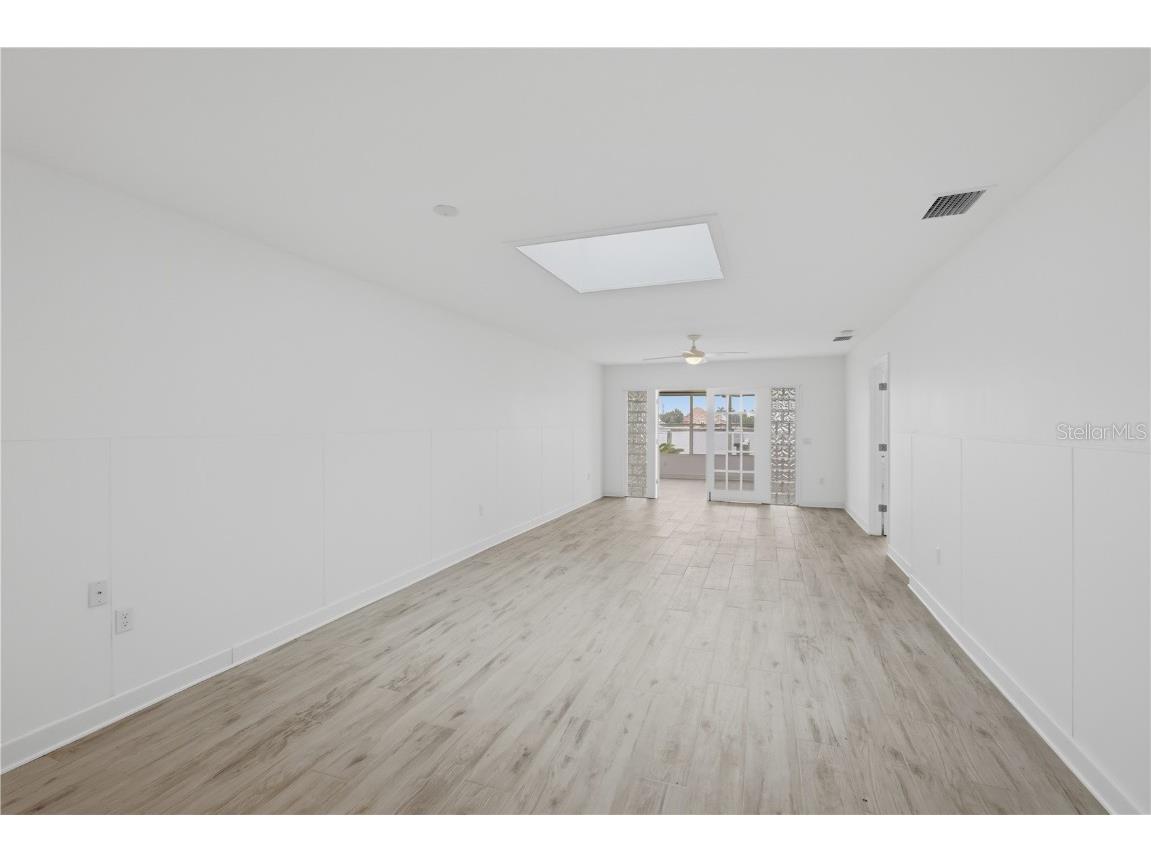 462 63rd Street Holmes Beach FL 34217 A4674852 image6