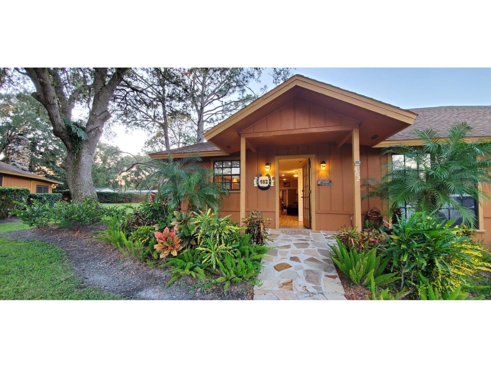 462 Blue Heron Circle River Ranch FL 33867 TB8338504 image1