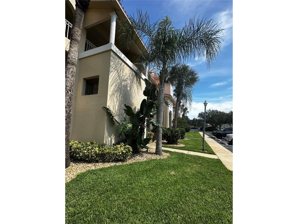 462 Bouchelle Drive #104 New Smyrna Beach FL 32169 V4944890 image25