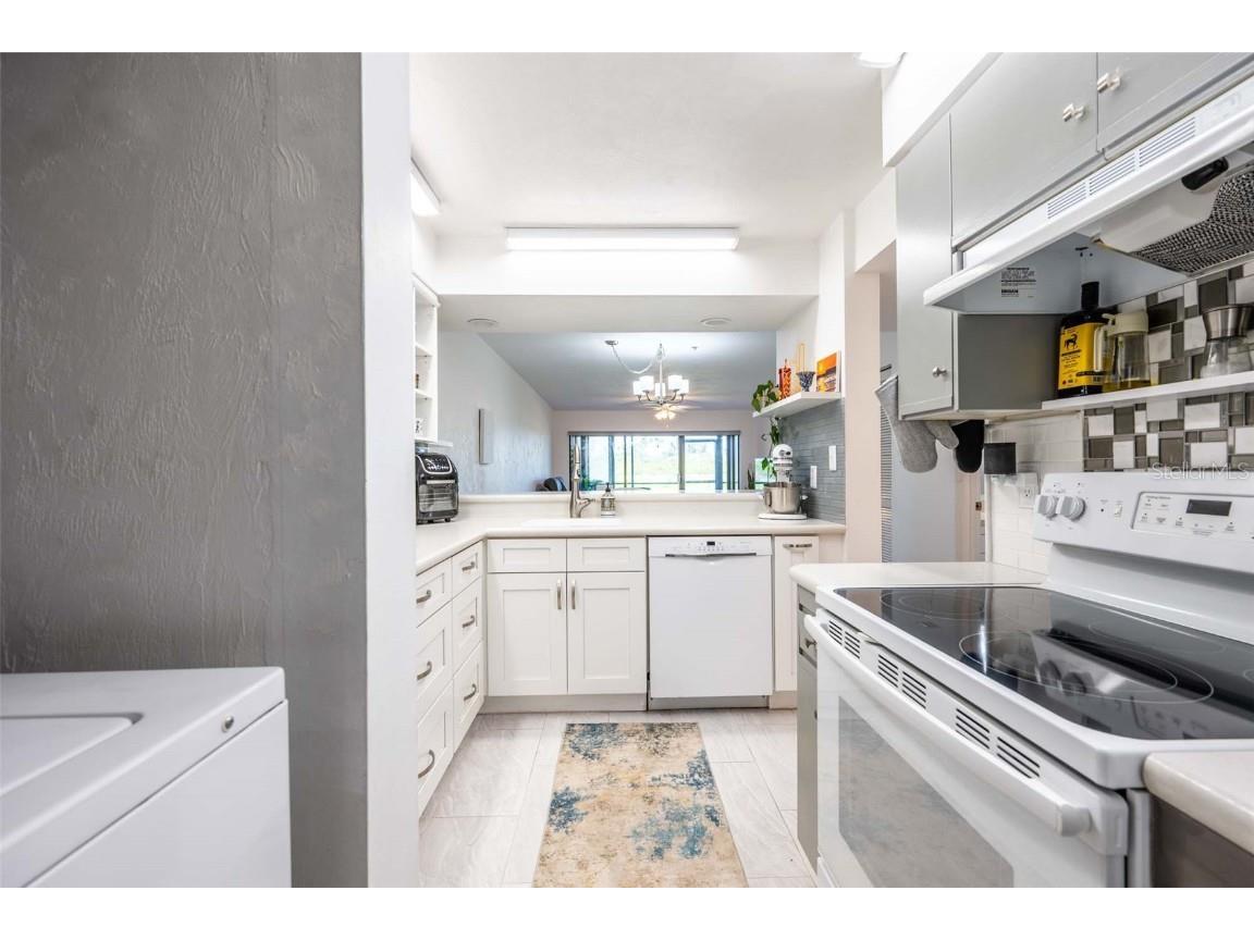 462 Bouchelle Drive #104 New Smyrna Beach FL 32169 V4944890 image28