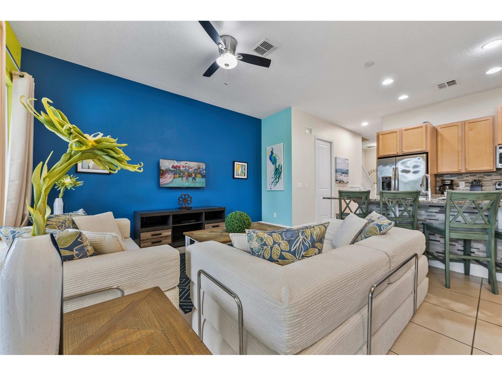 462 Captiva Drive Davenport FL 33896 O6392429 image2
