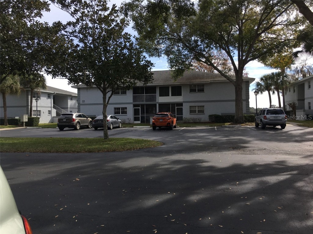 462 Fairways Circle #D102 Ocala FL 34472 O6194987 image1