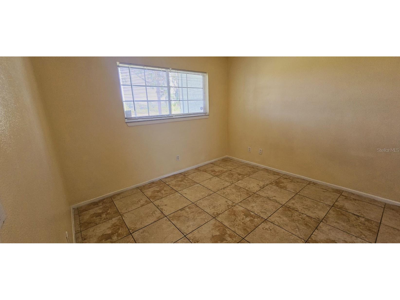 462 Fairways Circle #D102 Ocala FL 34472 O6292310 image3