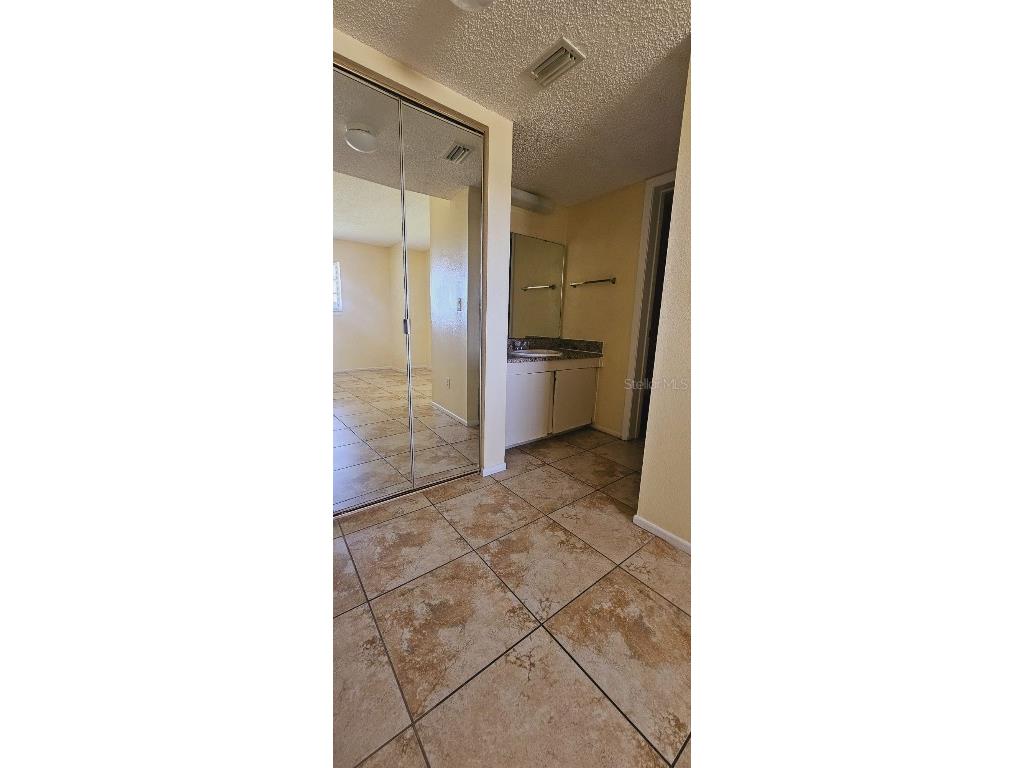 462 Fairways Circle #D102 Ocala FL 34472 O6292310 image5