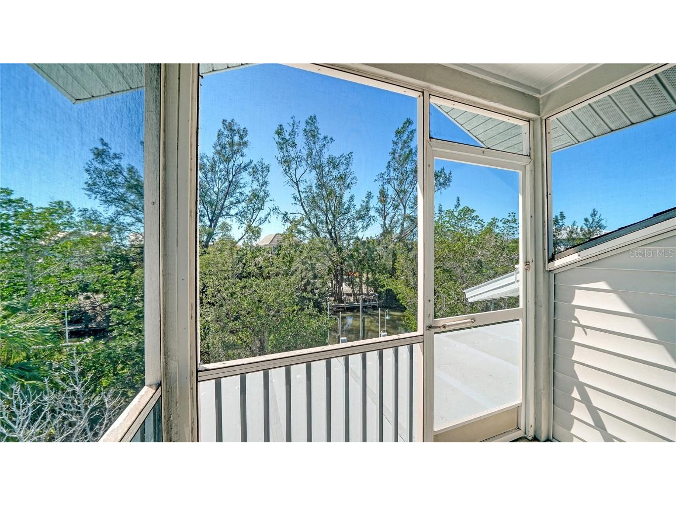 462 Island Circle Sarasota FL 34242 - GRAND CANAL A4641791 image19