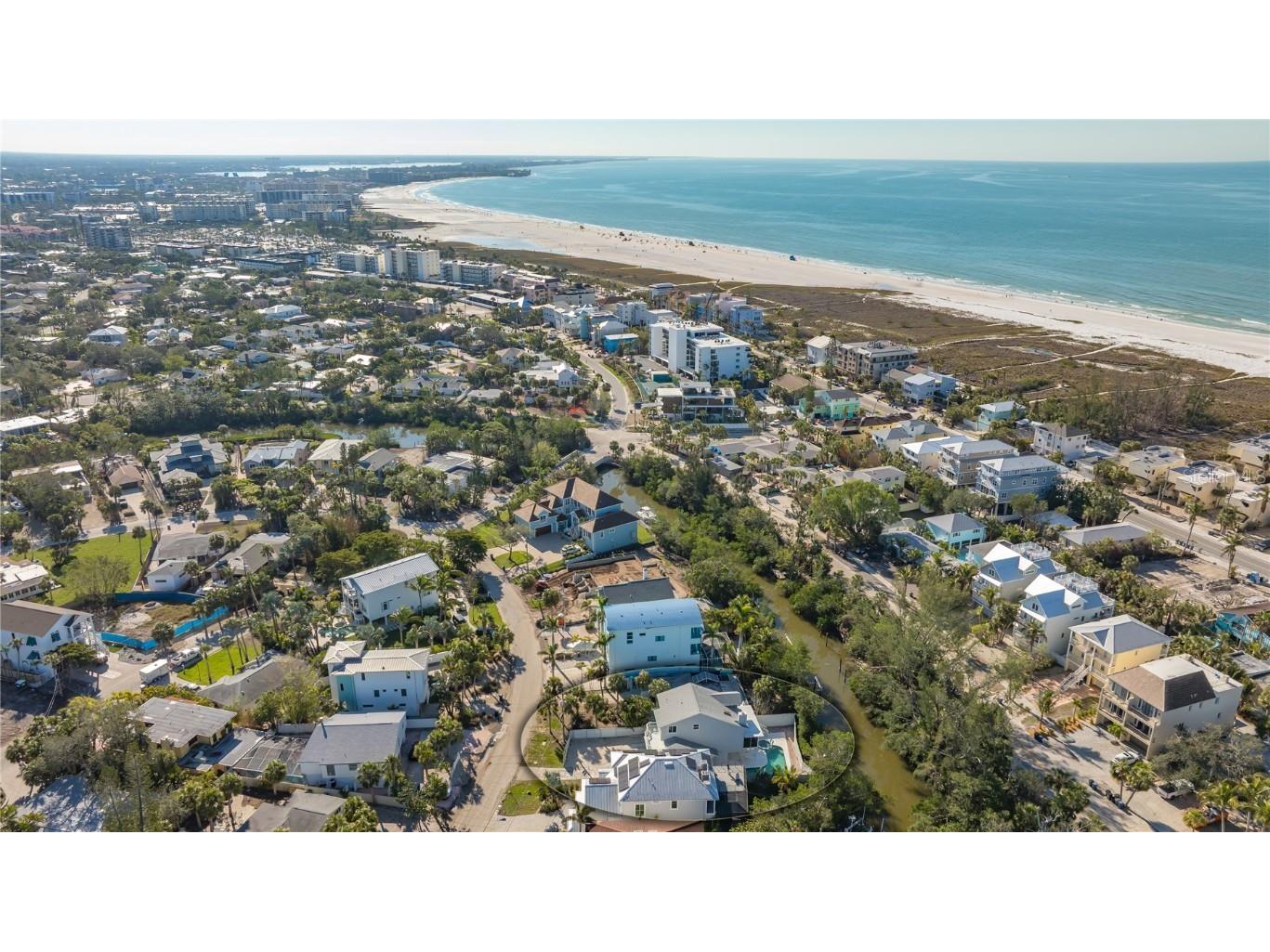 462 Island Circle Sarasota FL 34242 - GRAND CANAL A4641791 image7