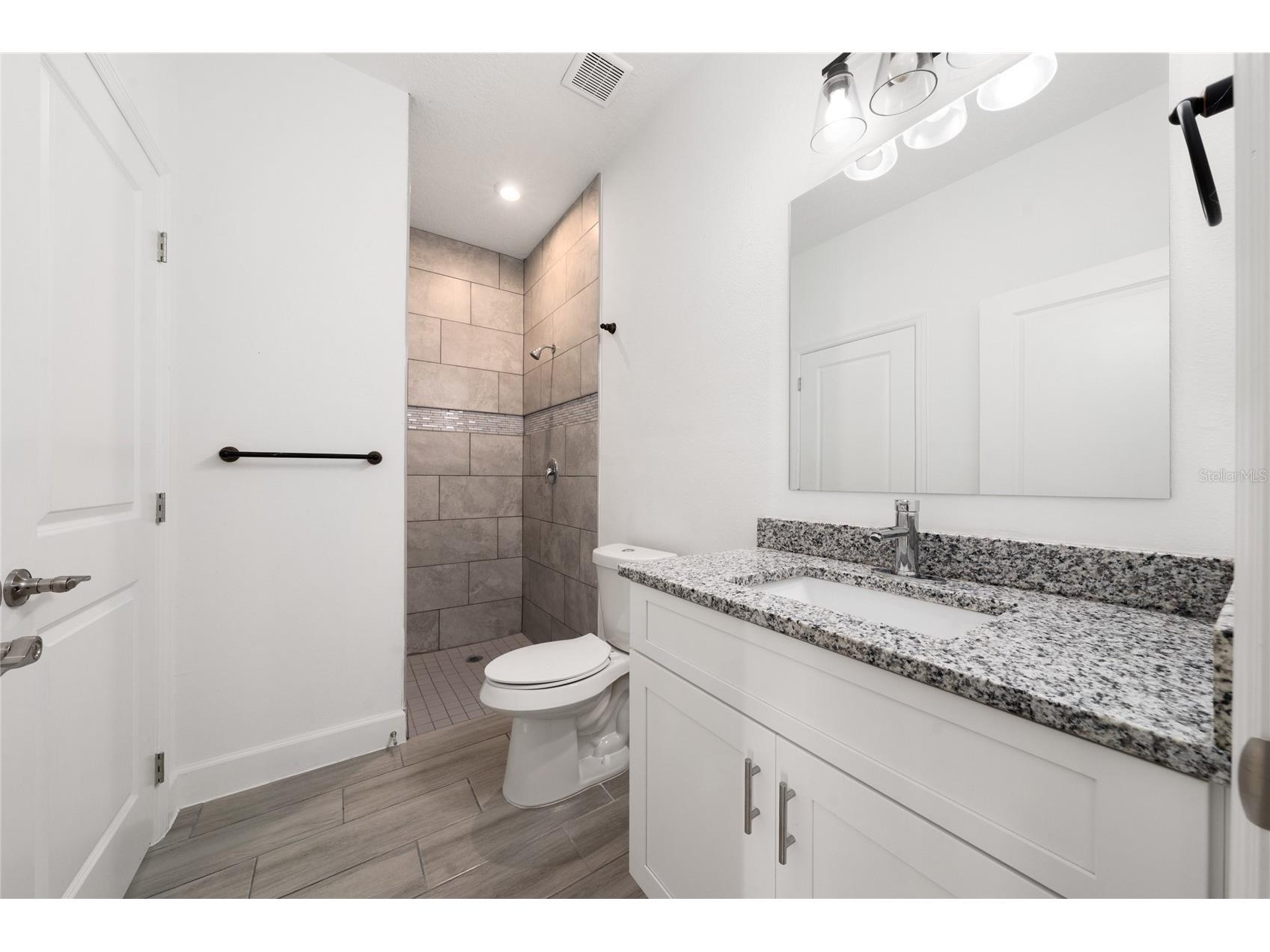 462 Lake Shore Parkway Davenport FL 33896 O6383790 image10