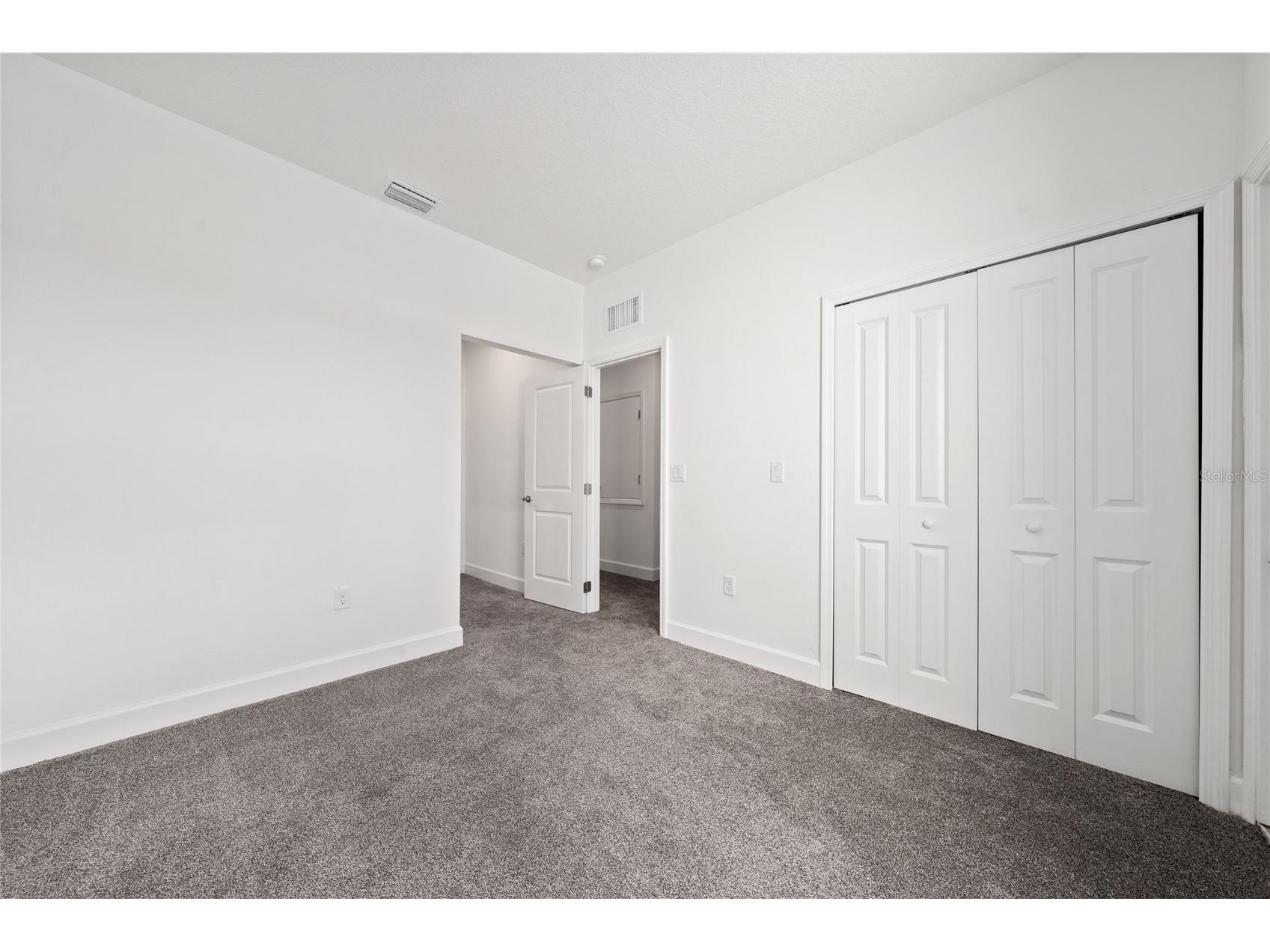 462 Lake Shore Parkway Davenport FL 33896 O6383790 image13