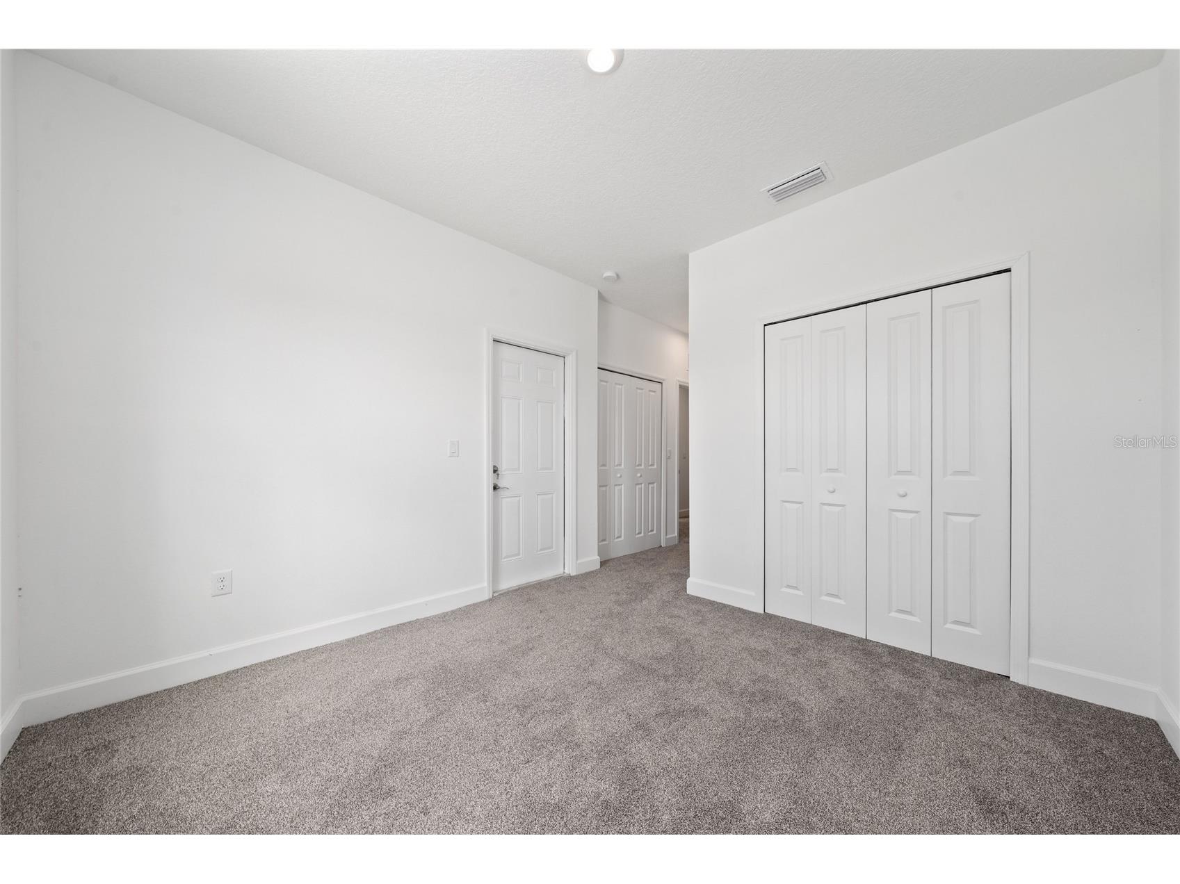462 Lake Shore Parkway Davenport FL 33896 O6383790 image20