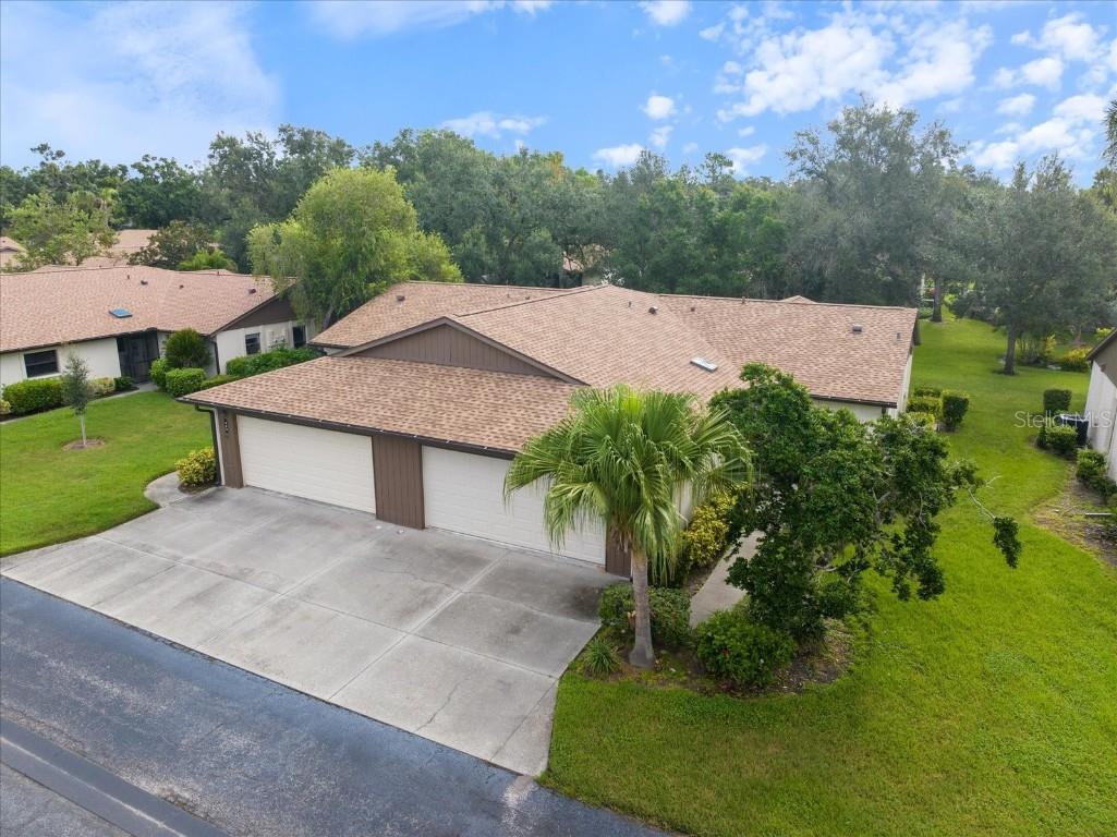 462 Oak Hill Circle #5 Sarasota FL 34232 A4664046 image1