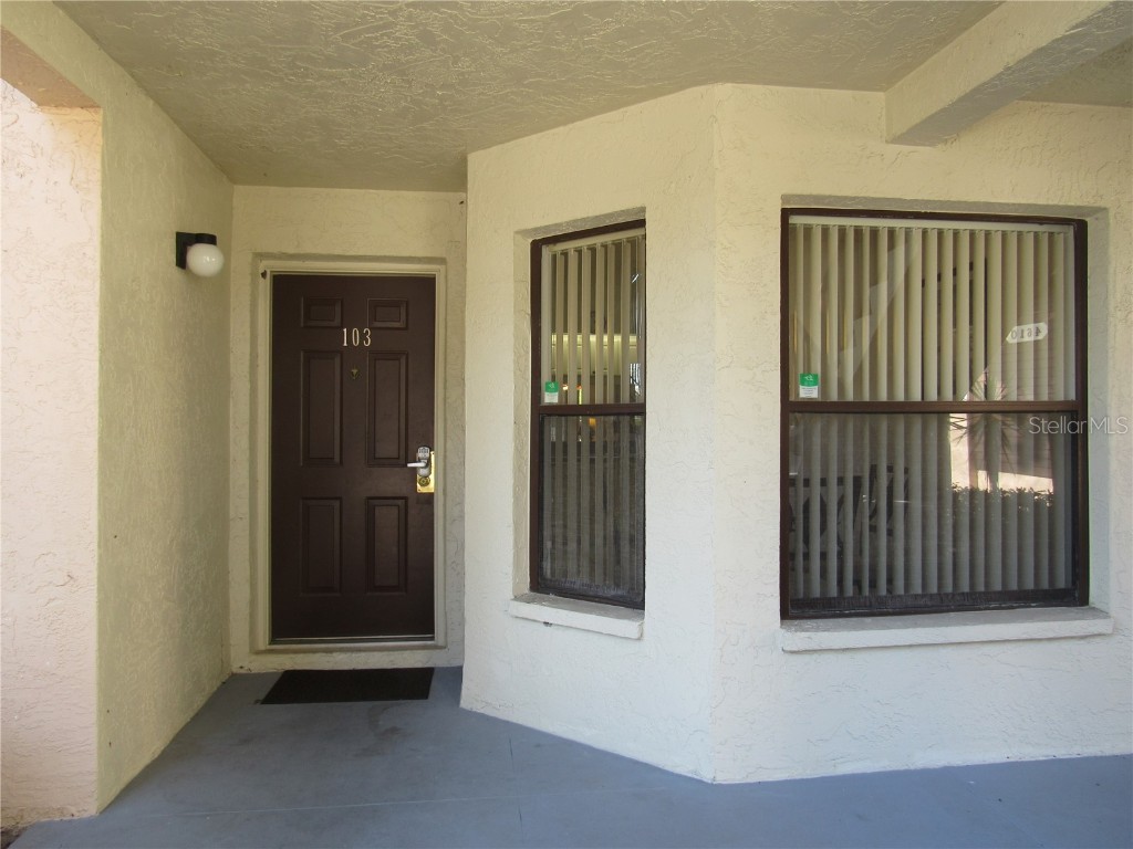 4620 47th Avenue W #103 Bradenton FL 34210 A4520012 image1