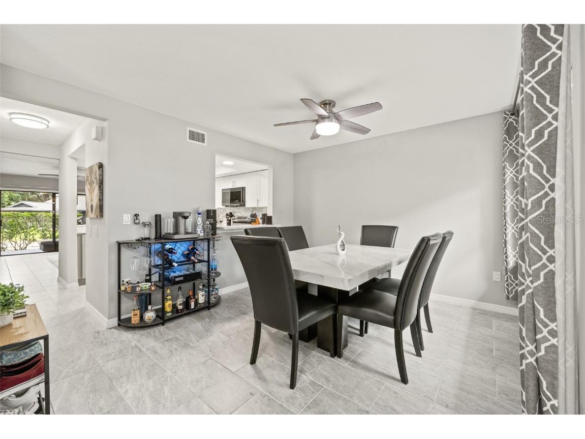 4620 Hidden View Place #10 Sarasota FL 34235 TB8444951 image13