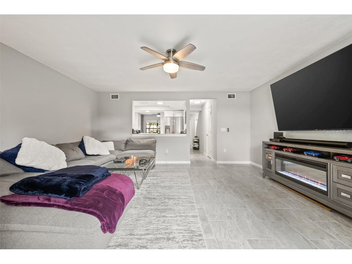 4620 Hidden View Place #10 Sarasota FL 34235 TB8444951 image3