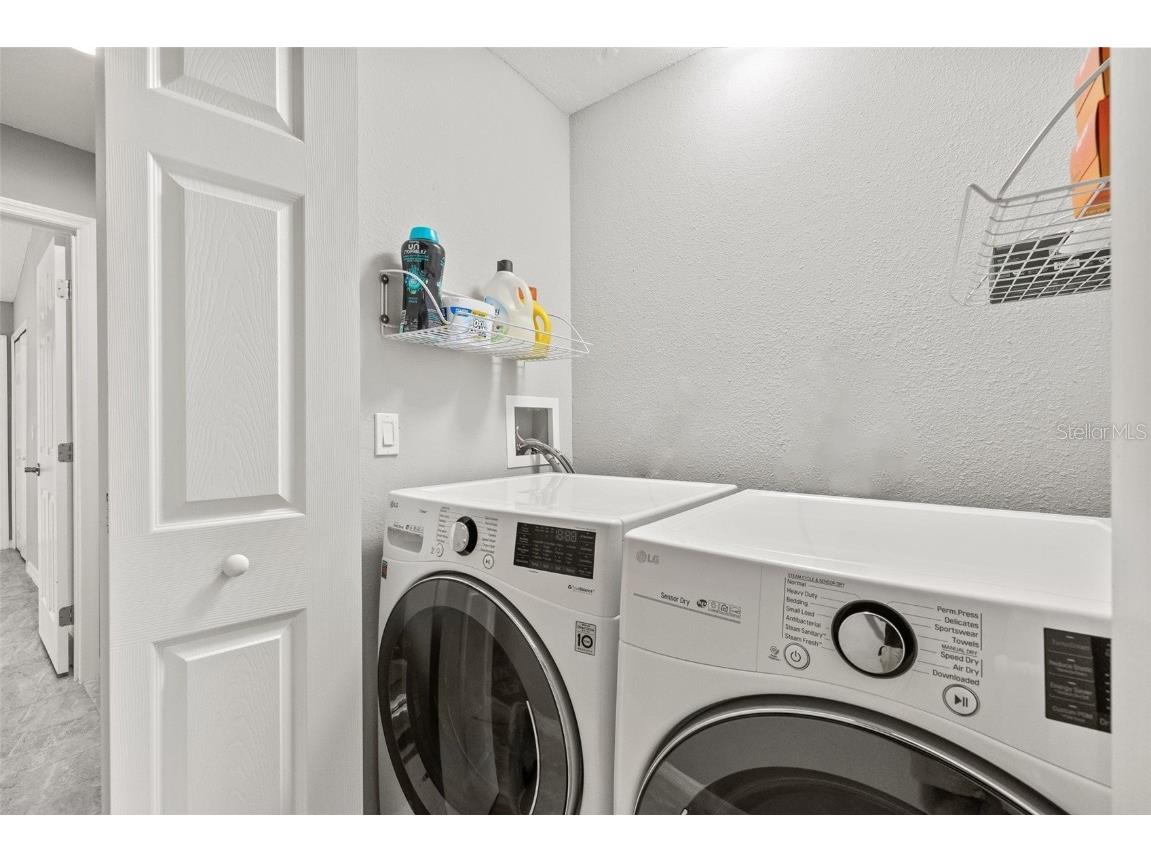 4620 Hidden View Place #10 Sarasota FL 34235 TB8444951 image37