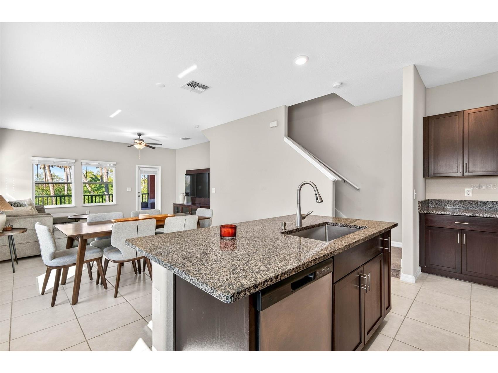 4620 Willet Cooper Court Tampa FL 33619 TB8475449 image17