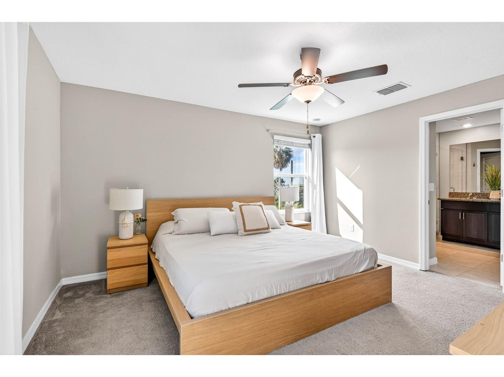 4620 Willet Cooper Court Tampa FL 33619 TB8475449 image32