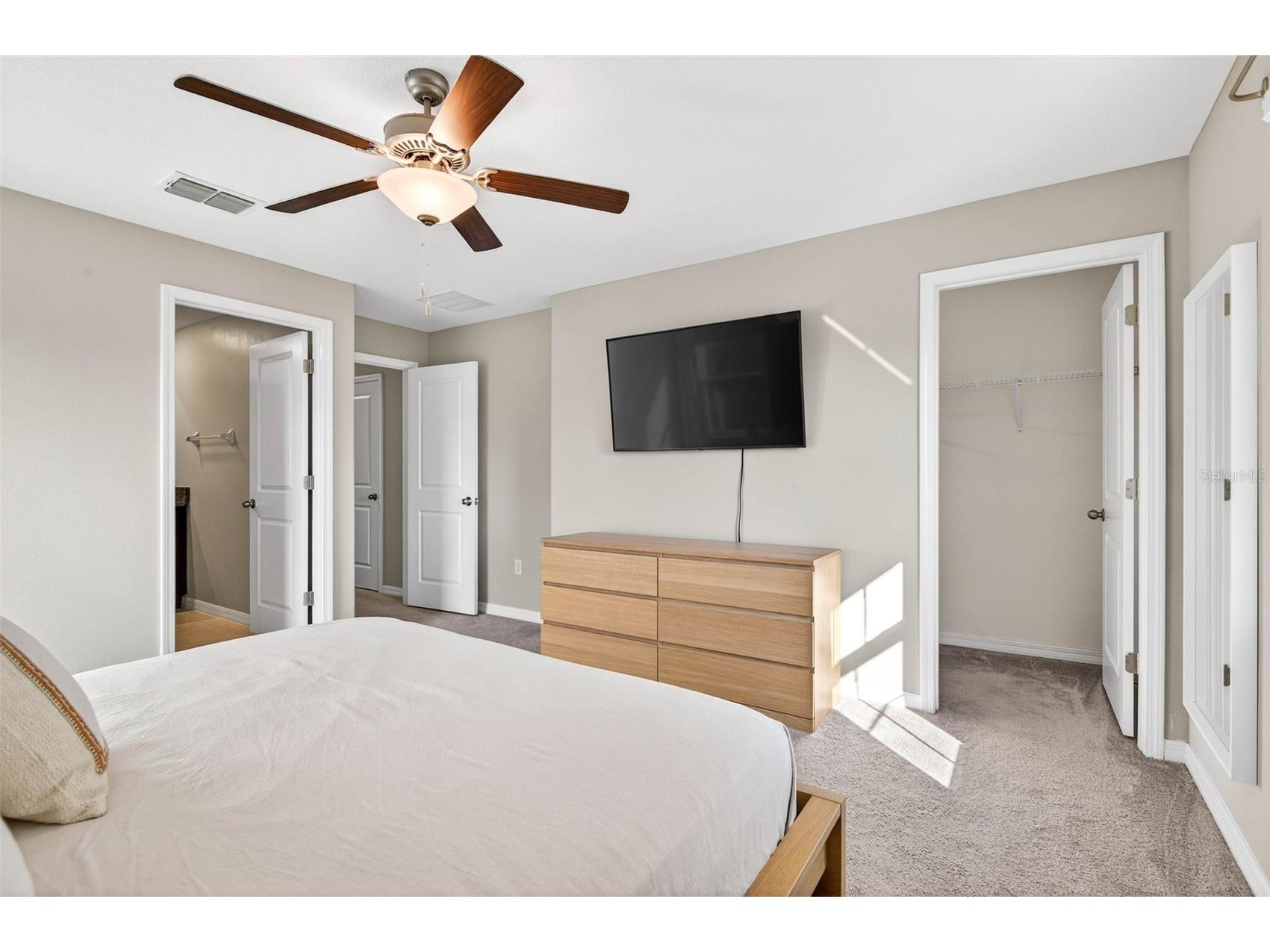 4620 Willet Cooper Court Tampa FL 33619 TB8475449 image33