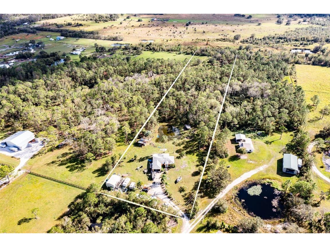 4621 405th Street E Myakka City FL 34251 A4628385 image1