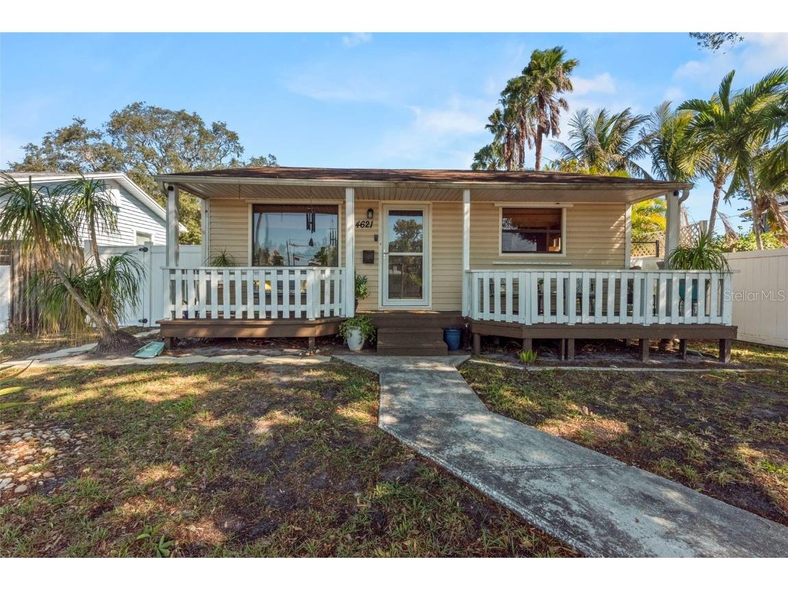 4621 4th Avenue N Saint Petersburg FL 33713 TB8362893 image1