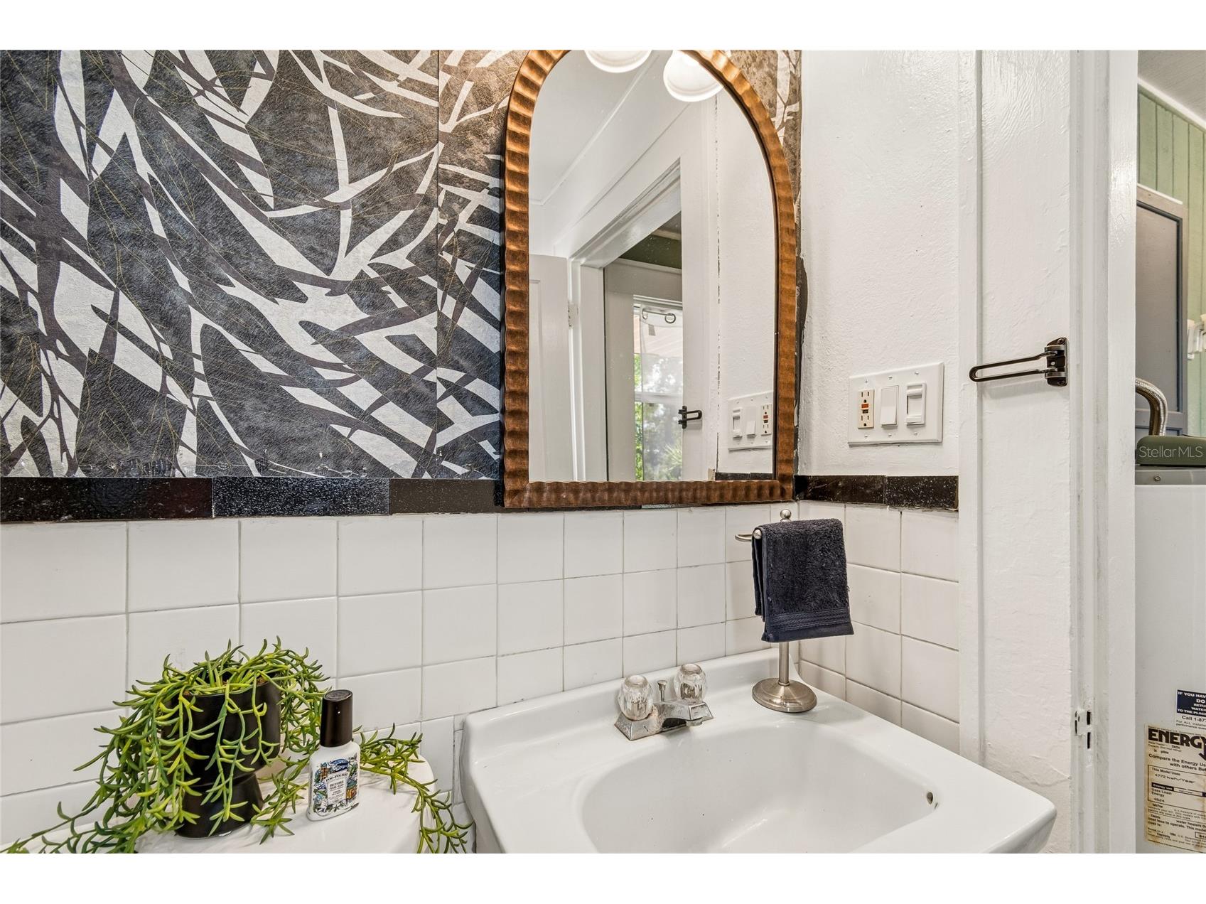 4621 9th Avenue N Saint Petersburg FL 33713 TB8516604 image51
