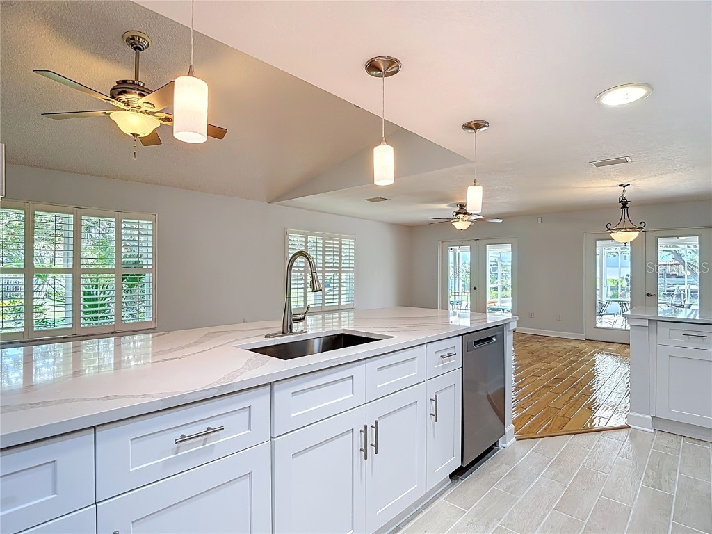 4621 Dewey Dr New Port Richey FL 34652 TB8415453 image15