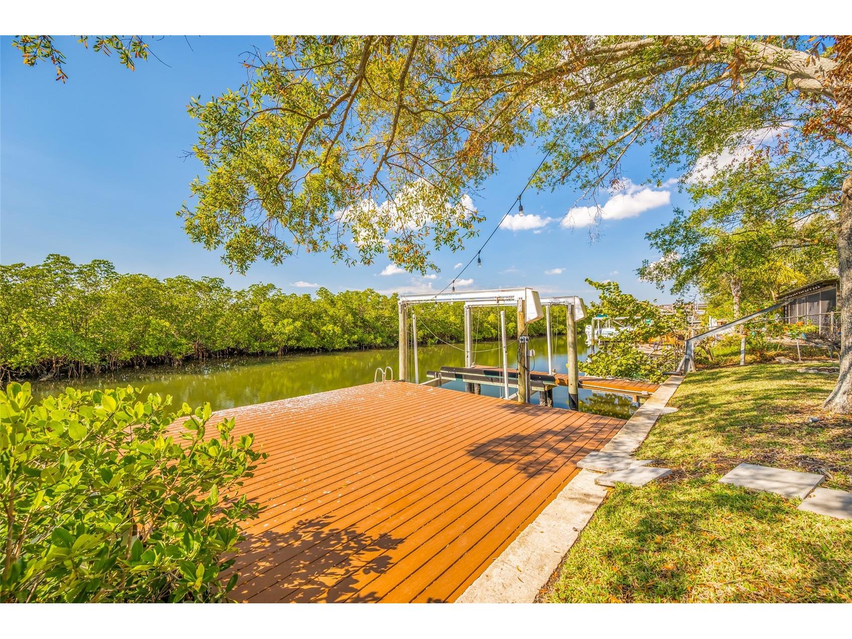 4622 Bay Crest Drive Tampa FL 33615 TB8478700 image50