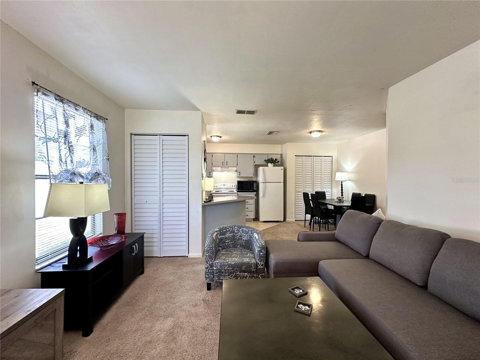 4622 Blossom Boulevard #D Zephyrhills FL 33542 OM698915 image2