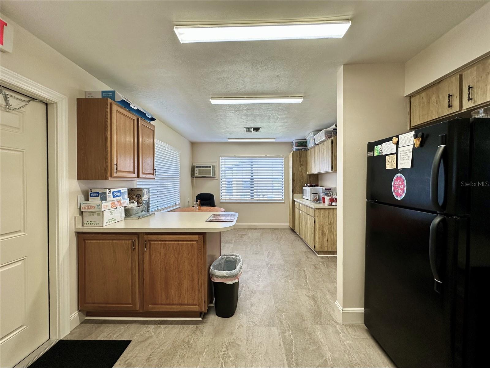 4622 Blossom Boulevard #D Zephyrhills FL 33542 OM698915 image27