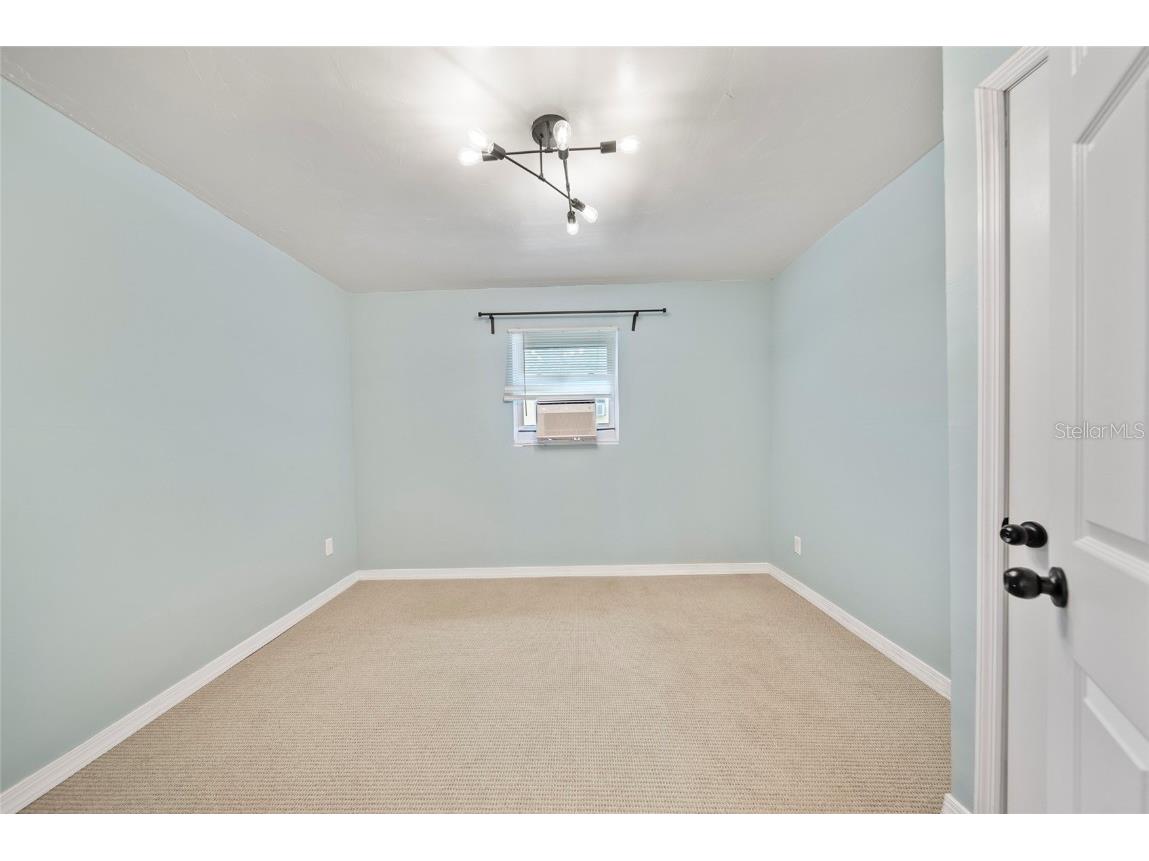 4622 Paloverde Drive New Port Richey FL 34652 W7876657 image16