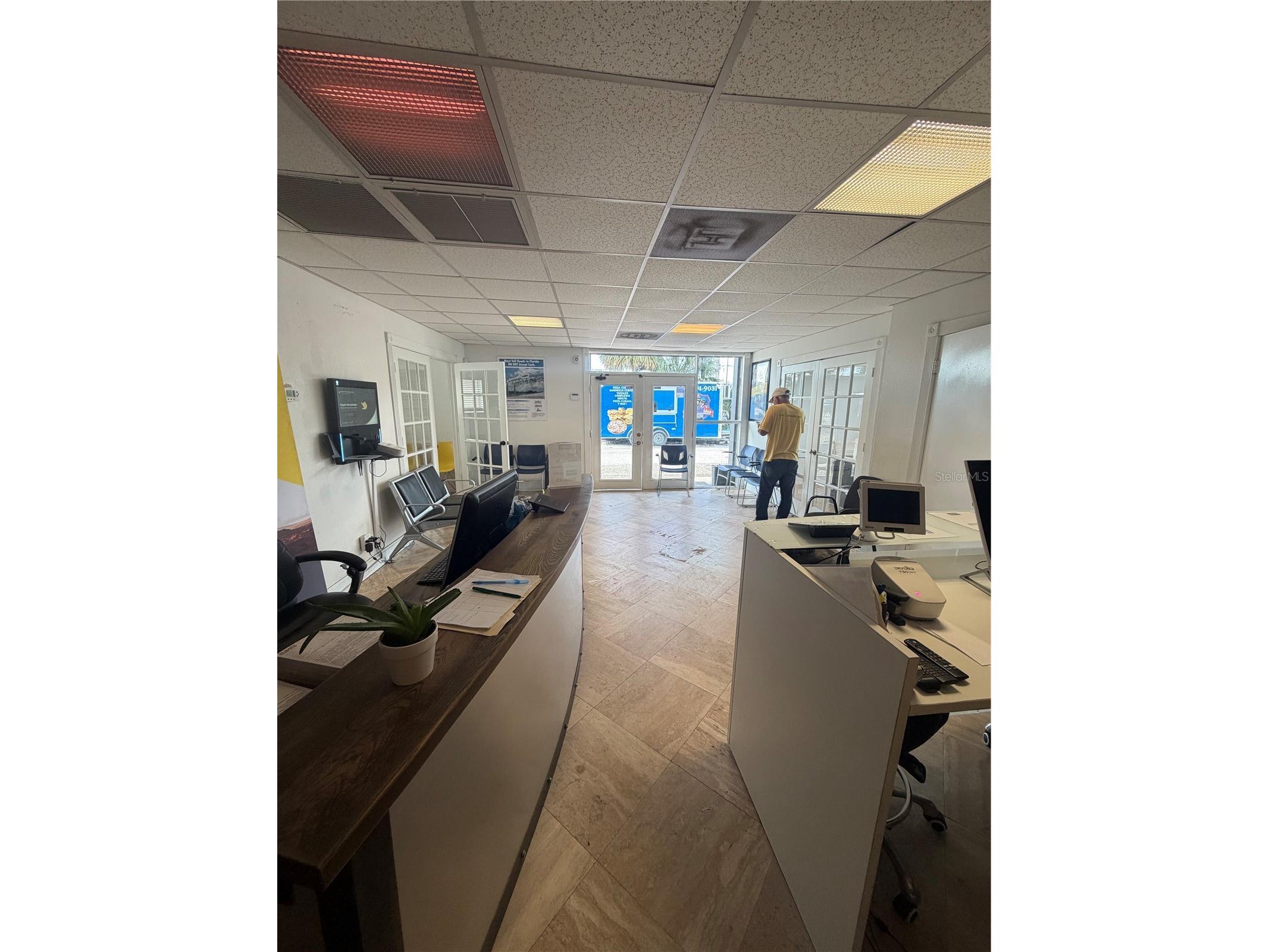 4622 W Spruce Street Tampa FL 33607 TB8479616 image7