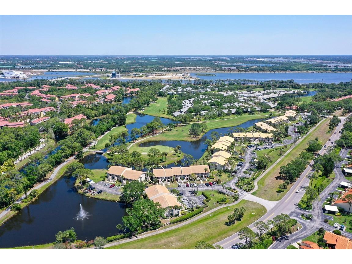 4622 Weybridge #18 Sarasota FL 34235 A4649003 image1