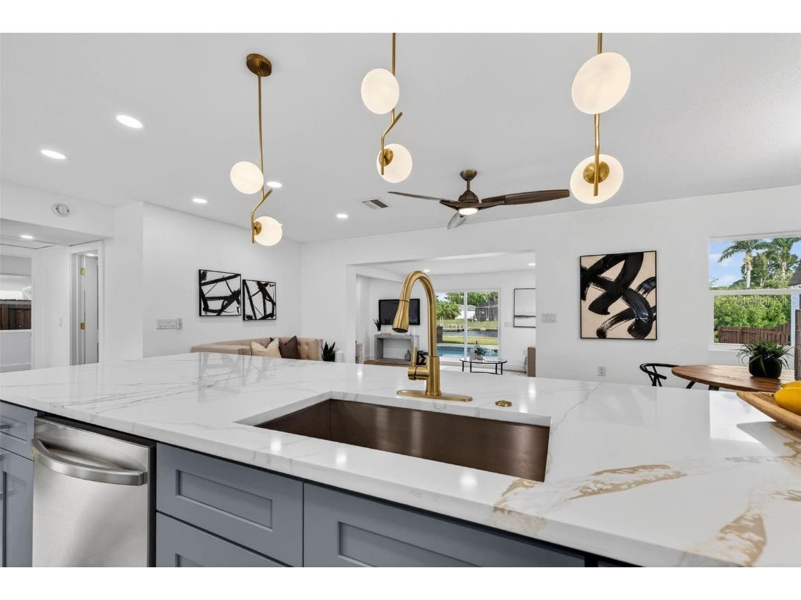 4623 Carson Street NE Saint Petersburg FL 33703 - TAMPA BAY TB8454205 image11