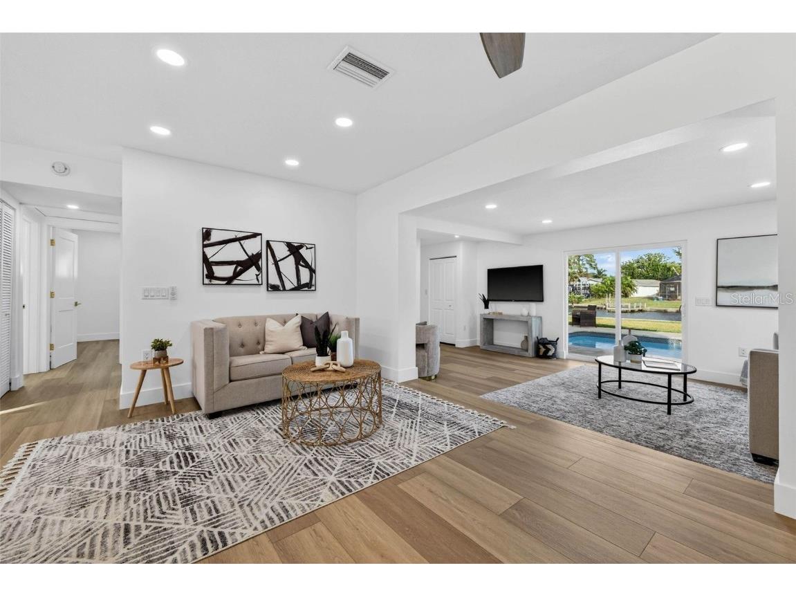 4623 Carson Street NE Saint Petersburg FL 33703 - TAMPA BAY TB8454205 image16