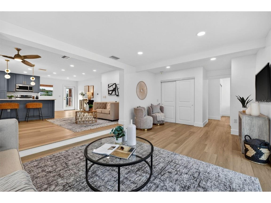 4623 Carson Street NE Saint Petersburg FL 33703 - TAMPA BAY TB8454205 image7