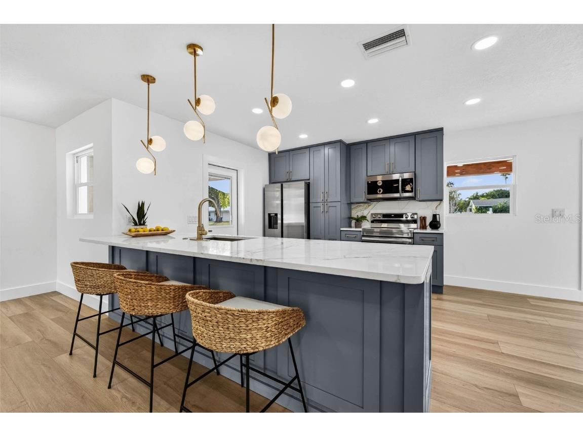 4623 Carson Street NE Saint Petersburg FL 33703 - TAMPA BAY TB8454205 image8