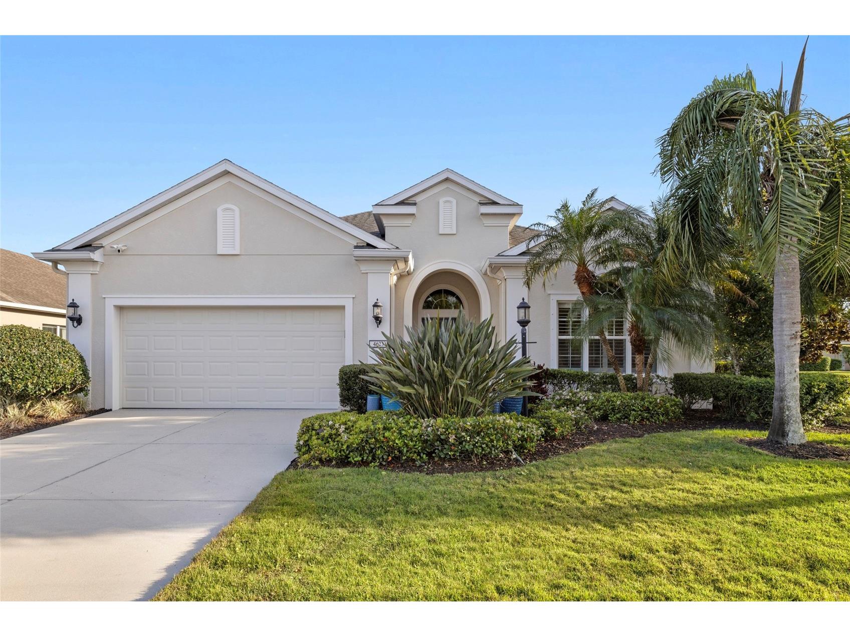 4623 Claremont Park Drive Bradenton FL 34211 A4687395 image1