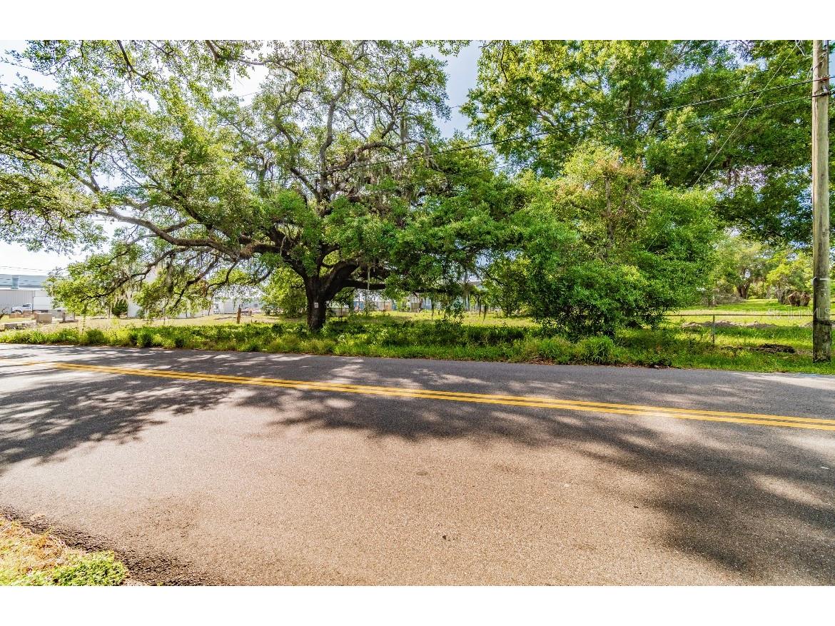 4623 E Lake Avenue Tampa FL 33610 T3367037 image3