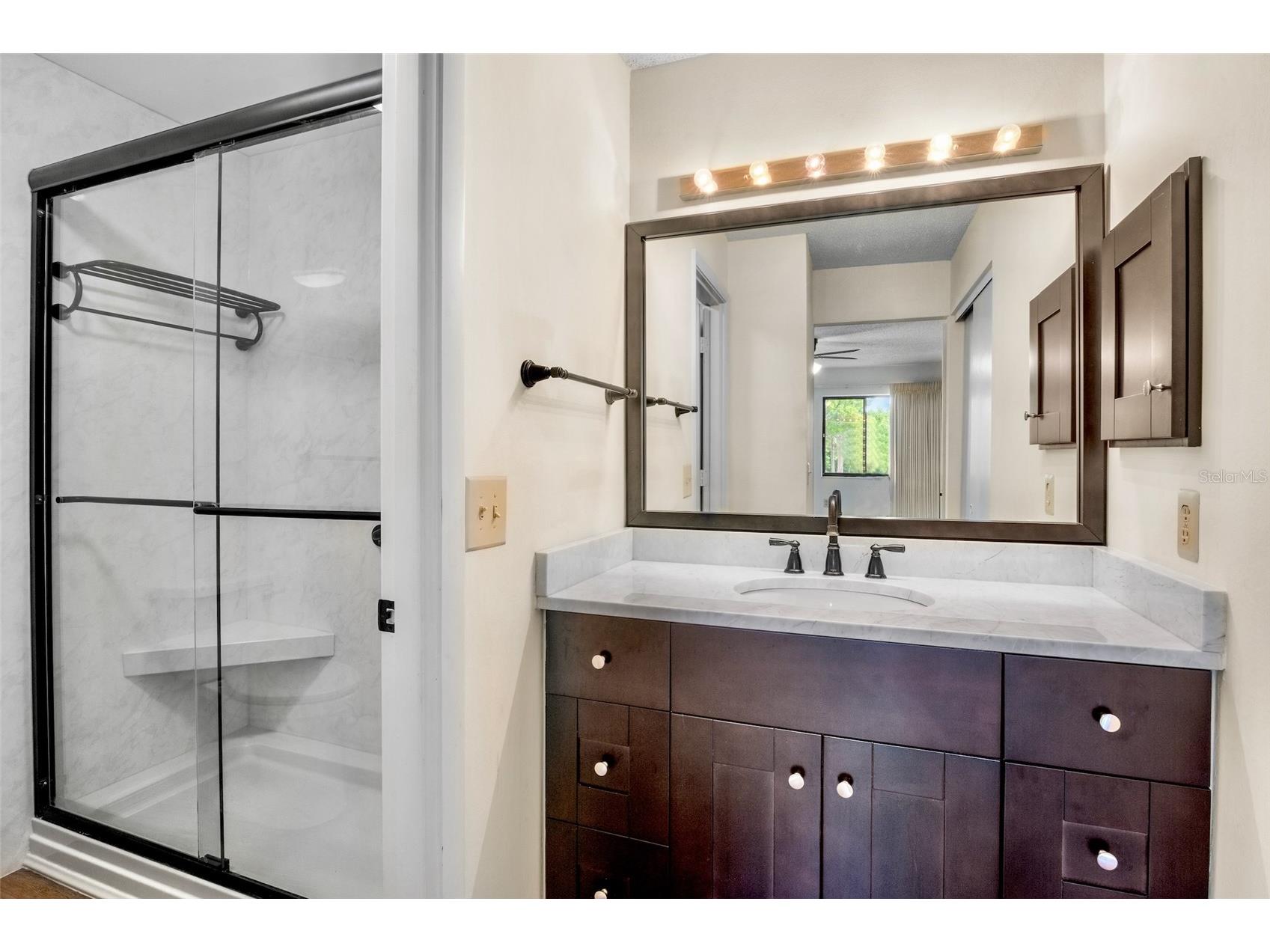 4623 Longwater Chase #112 BLDG J Sarasota FL 34235 A4689212 image19