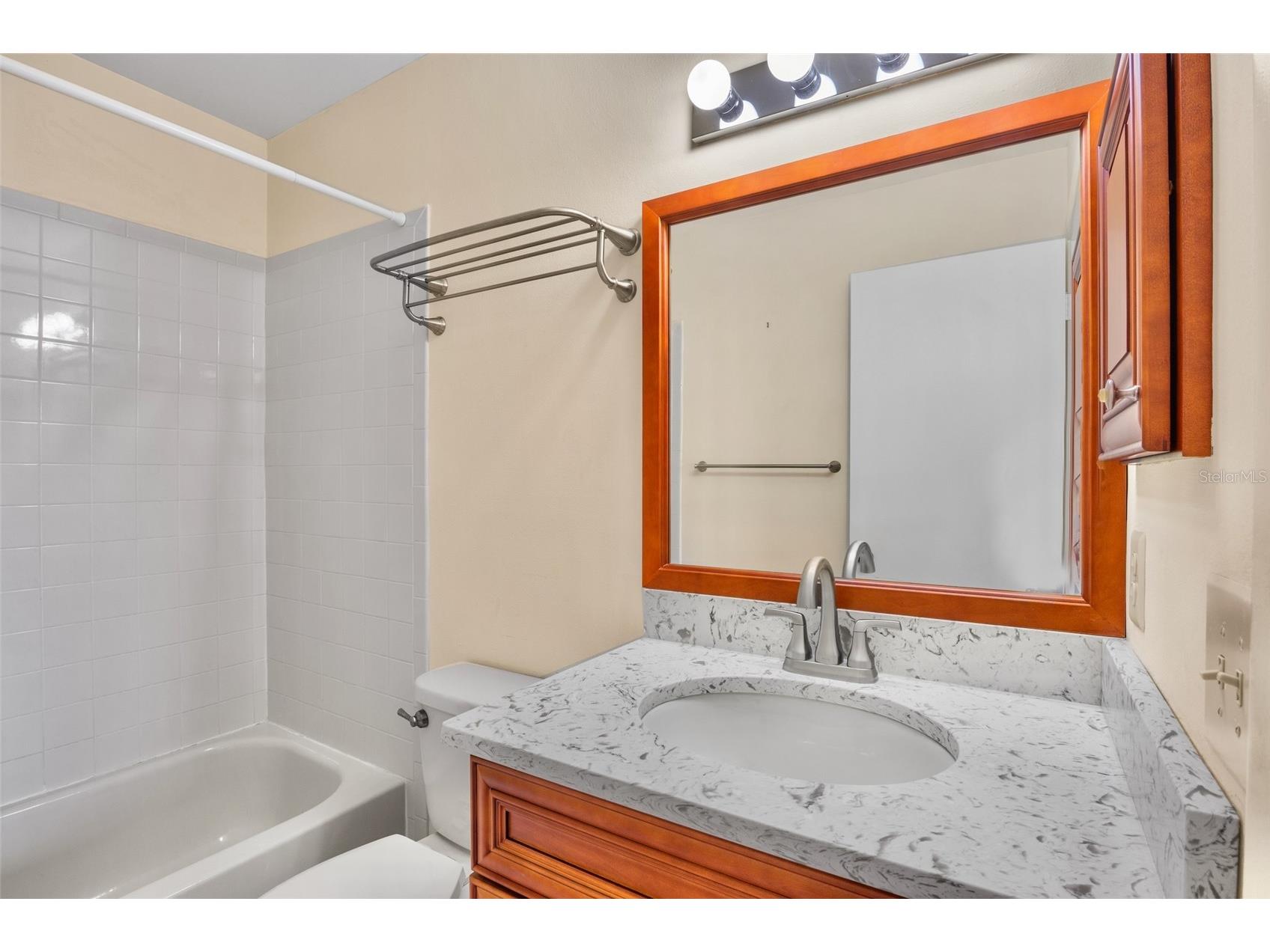 4623 Longwater Chase #112 BLDG J Sarasota FL 34235 A4689212 image23