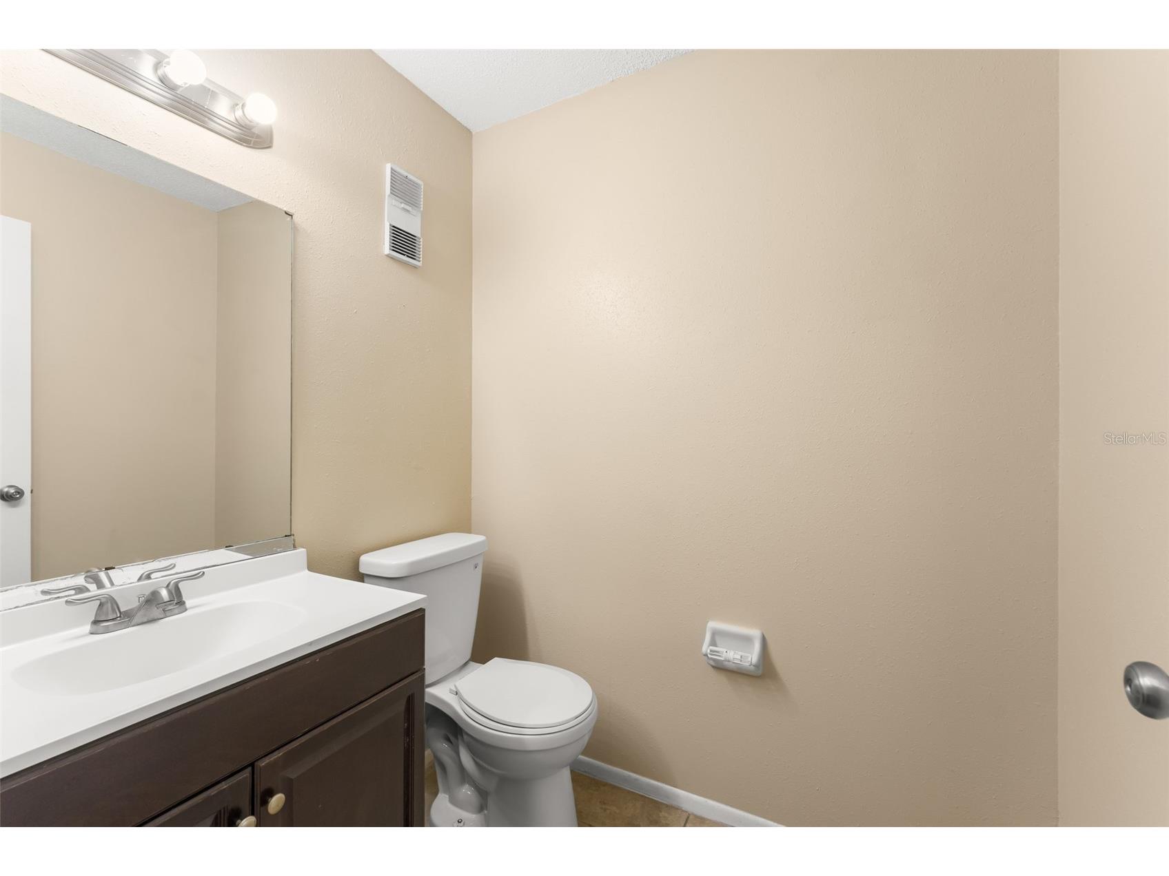 4623 Ring Neck Road #B-1 Orlando FL 32808 O6419649 image13
