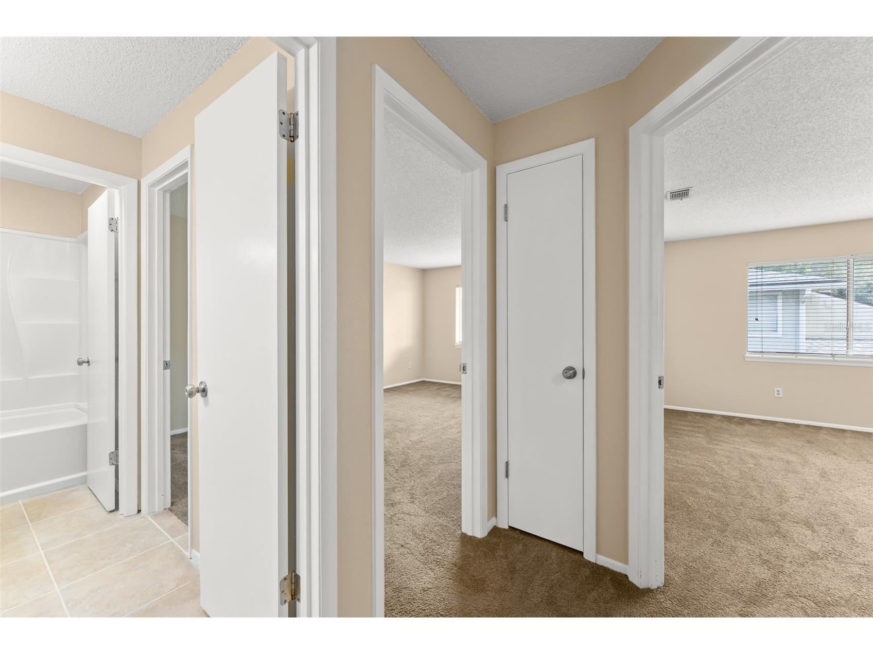 4623 Ring Neck Road #B-1 Orlando FL 32808 O6419649 image18