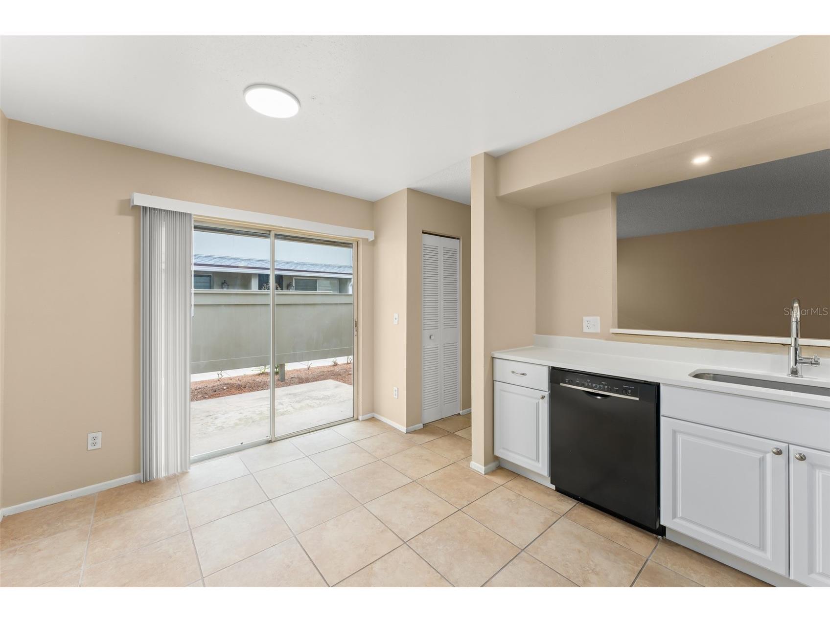 4623 Ring Neck Road #B-1 Orlando FL 32808 O6419649 image8