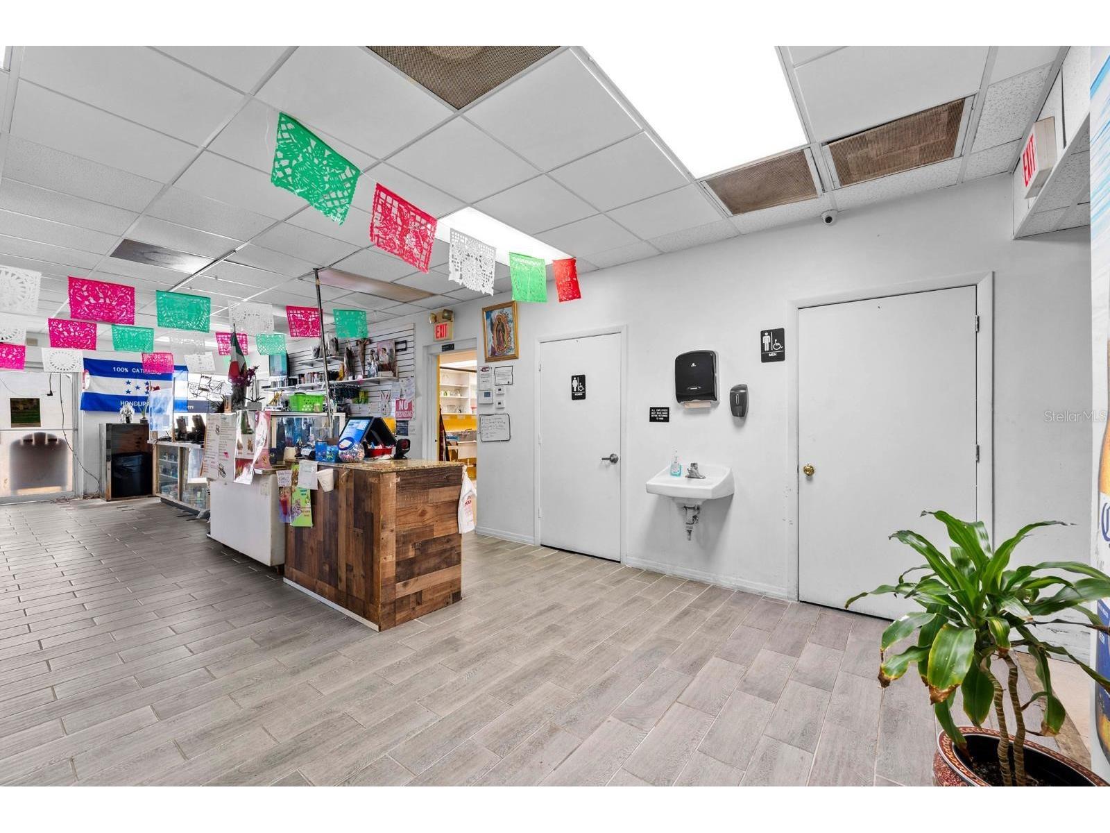 4624 N Hubert Avenue Tampa FL 33614 TB8508496 image8