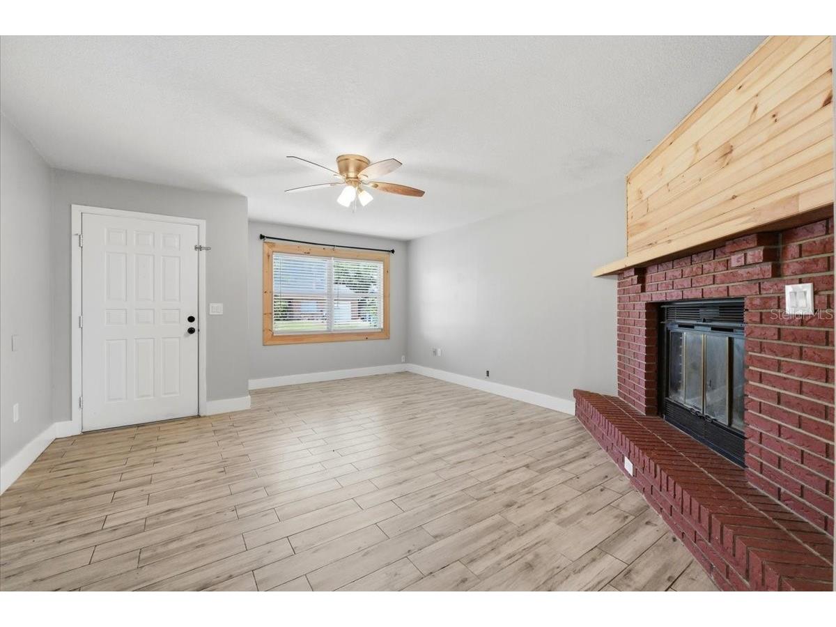 4624 Wisteria Drive Zephyrhills FL 33542 TB8511661 image4
