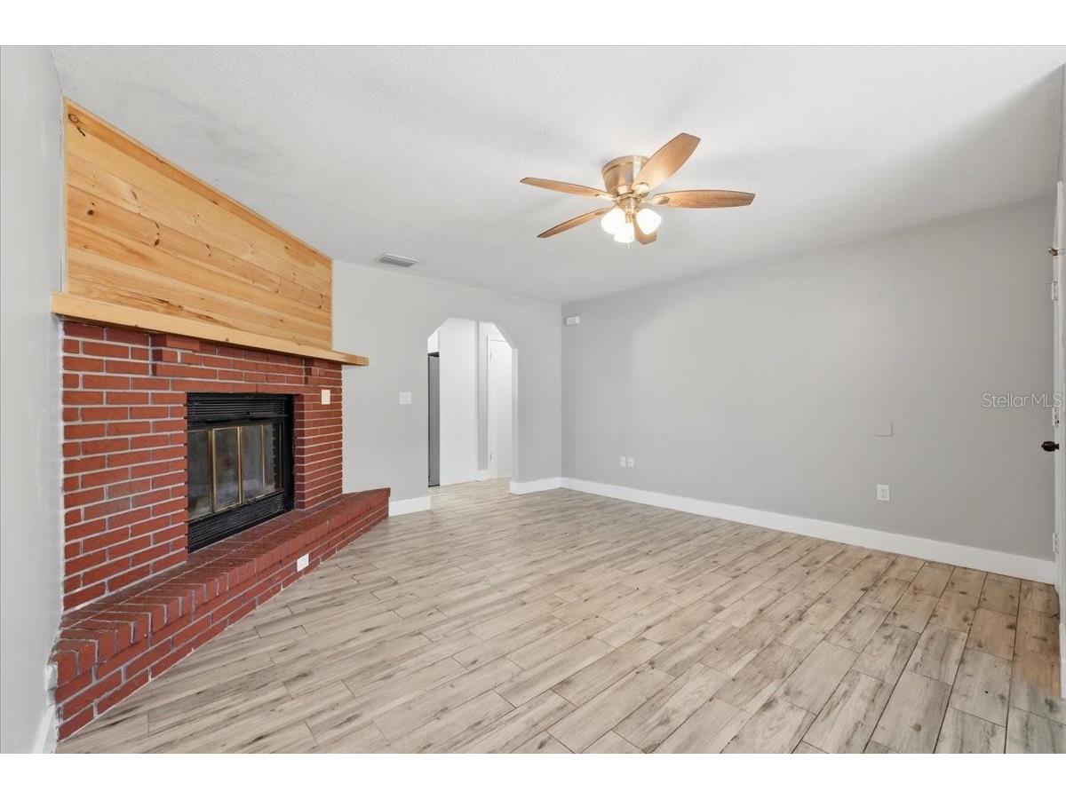4624 Wisteria Drive Zephyrhills FL 33542 TB8511661 image6
