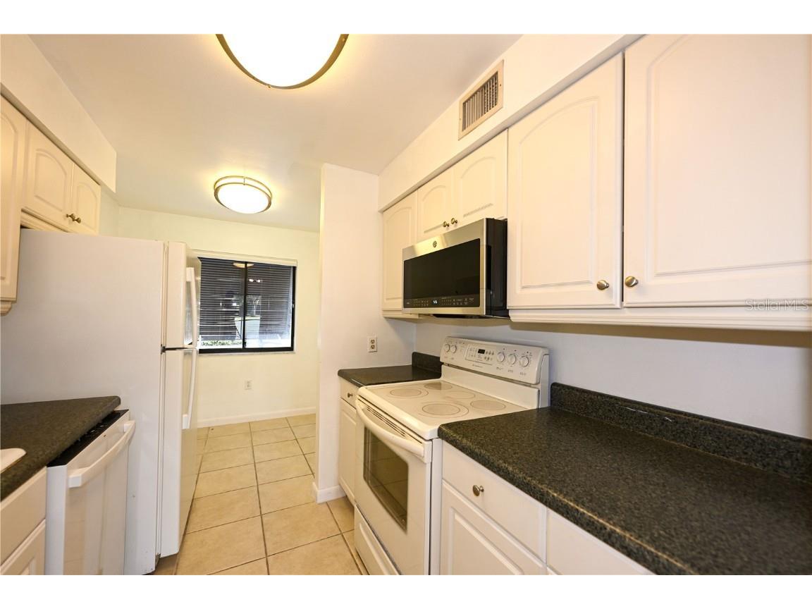 4625 Longwater Chase #113 Sarasota FL 34235 A4669586 image7