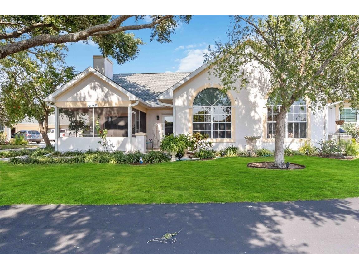 4625 Whirlaway Drive Sarasota FL 34233 A4570373 image1
