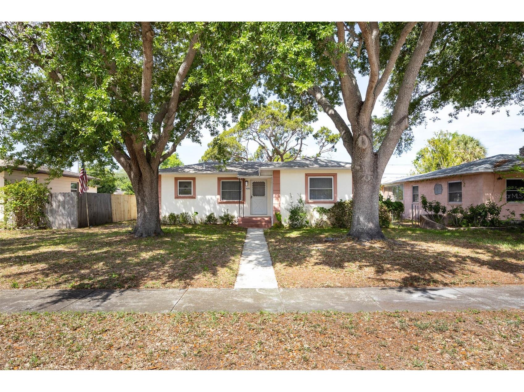 4626 22nd Street N Saint Petersburg FL 33714 TB8498263 image1