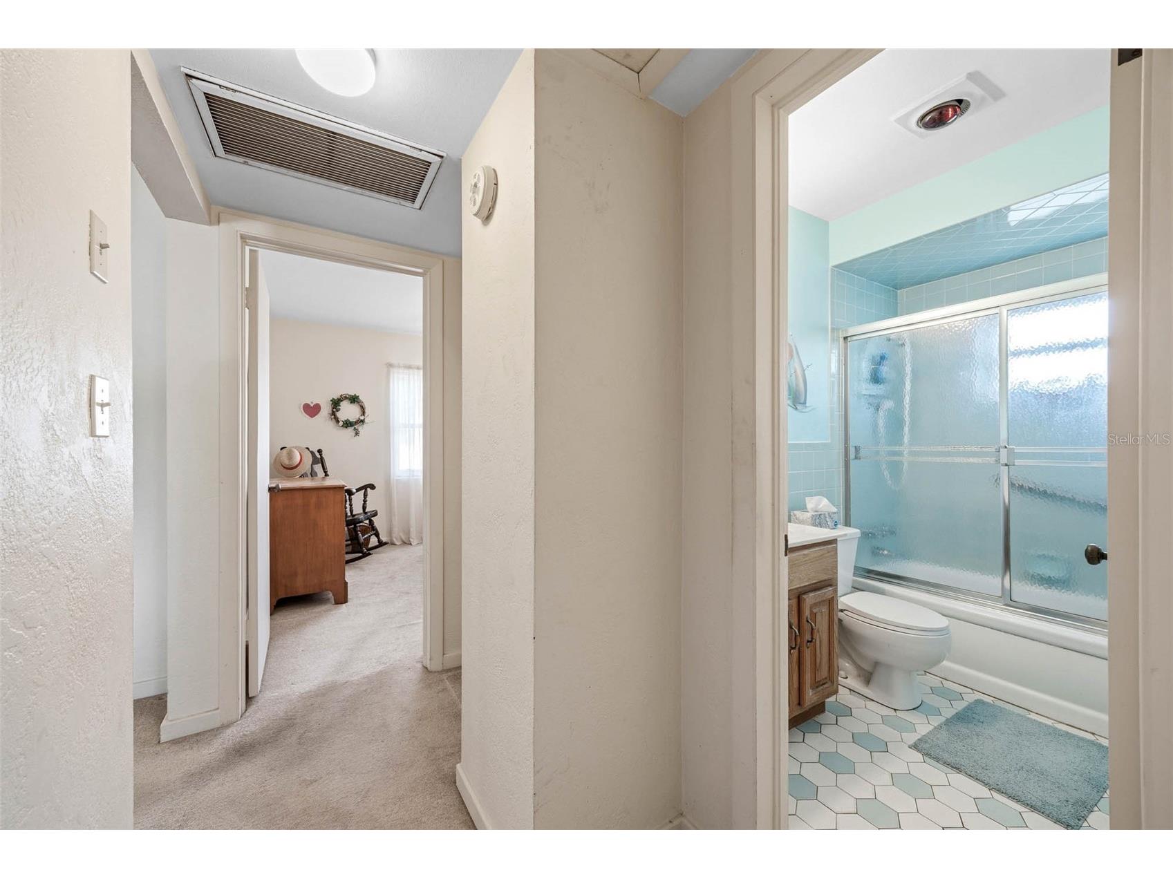 4626 22nd Street N Saint Petersburg FL 33714 TB8498263 image14