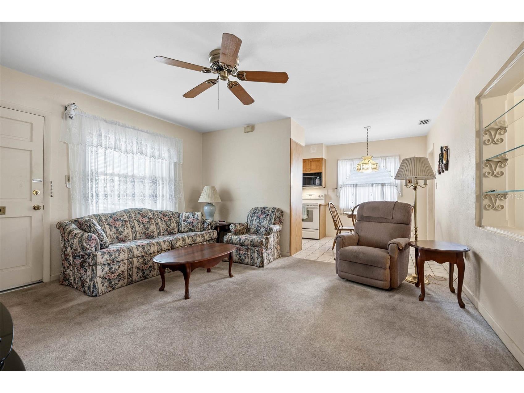 4626 22nd Street N Saint Petersburg FL 33714 TB8498263 image4